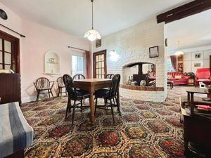 Photo 7- click for photo gallery